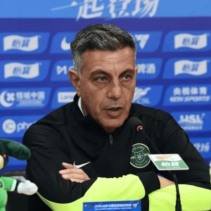 九游官网-记者：罗斯赛后更衣室发言，称不能再延续之前的成绩和状态